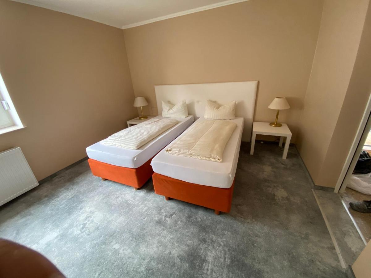 Hotel Fuerstenhof Sehnde Kültér fotó